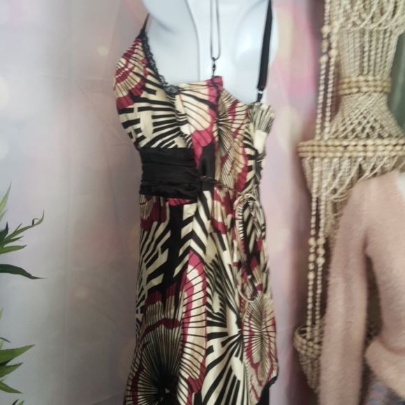 Heart Soul. M. Spaghetti strap tie back camisole - Picture 8 of 12